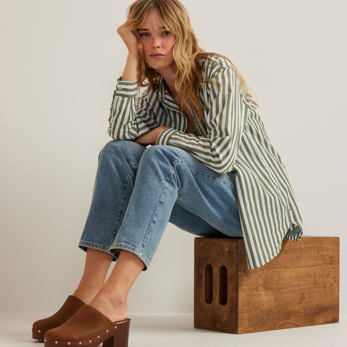 Women's Poplin Button Down Shirt