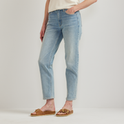 Women's Authentic High-Rise Straight Leg Jeans - LT CHAMBRAY