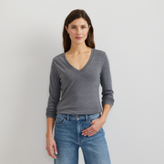 Women's Everyday Long-Sleeve V-Neck T-Shirt - Med Htr Gray